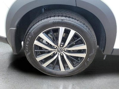 2025 Nissan Pathfinder Platinum 2WD