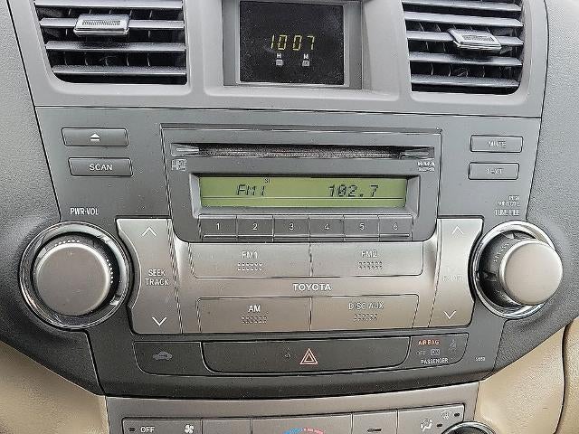 2010 Toyota Highlander FWD 4dr L4 Base (Natl)