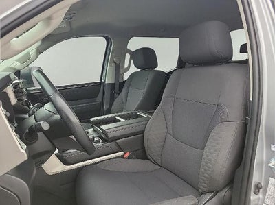 2023 Toyota Tundra 4WD 4WD SR5 CrewMax 5.5' Bed (SE)