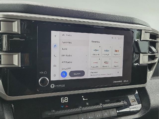 2023 Toyota Tundra 4WD 4WD SR5 CrewMax 5.5' Bed (SE)