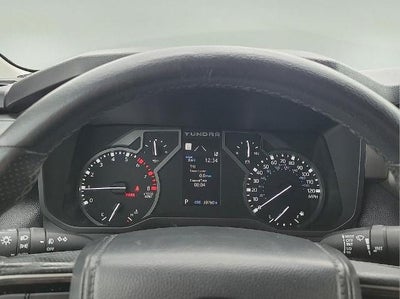 2023 Toyota Tundra 4WD 4WD SR5 CrewMax 5.5' Bed (SE)