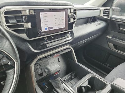2023 Toyota Tundra 4WD 4WD SR5 CrewMax 5.5' Bed (SE)