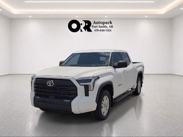 2024 Toyota Tundra 4WD 4WD SR5 CrewMax 5.5' Bed (SE)