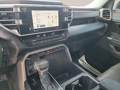 2024 Toyota Tundra 4WD 4WD SR5 CrewMax 5.5' Bed (SE)