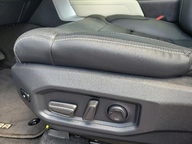 2023 Toyota Tundra 4WD 4WD Capstone Hybrid CrewMax 5.5' Bed (Natl)
