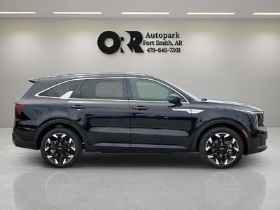 2025 Kia Sorento SX FWD