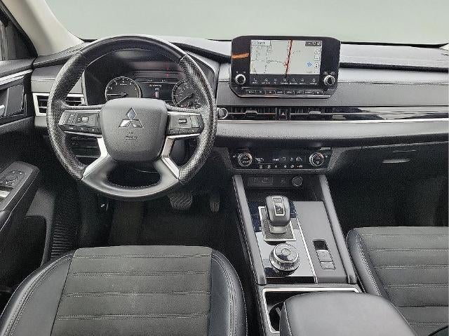 2024 Mitsubishi Outlander SE FWD