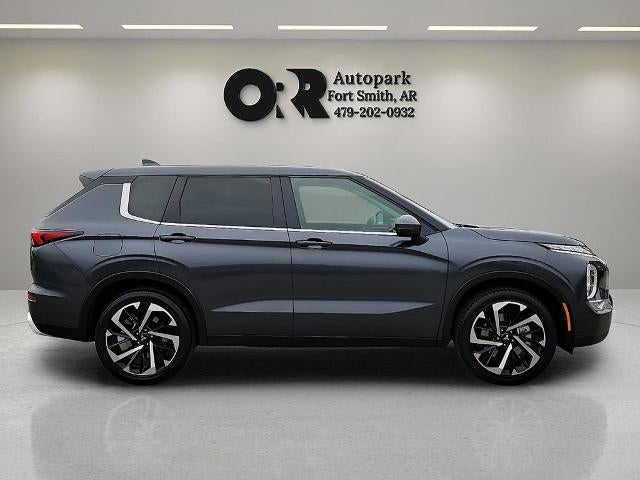 2024 Mitsubishi Outlander SE FWD