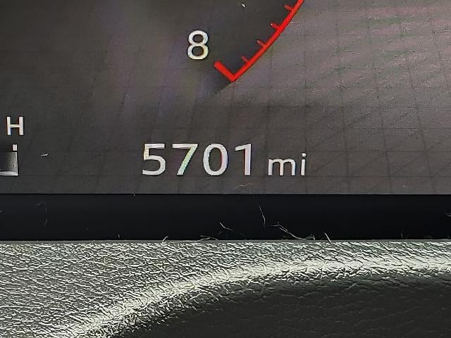 2025 Nissan Armada 4x4 SV