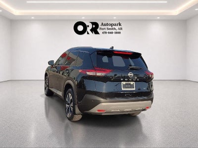 2022 Nissan Rogue FWD SV