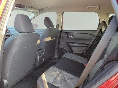 2024 Nissan Rogue AWD SV
