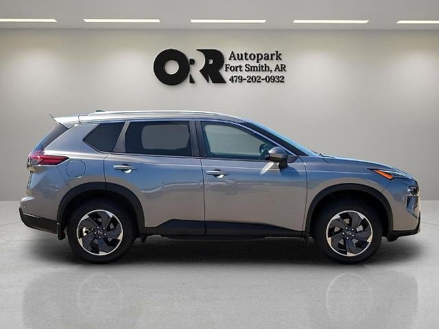 2025 Nissan Rogue AWD SV