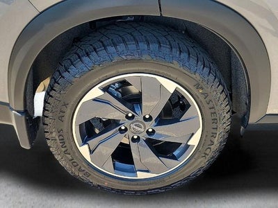 2025 Nissan Rogue AWD SV