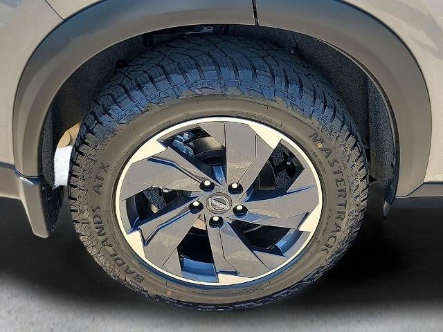2025 Nissan Rogue AWD SV