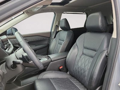 2023 Nissan Rogue FWD Platinum
