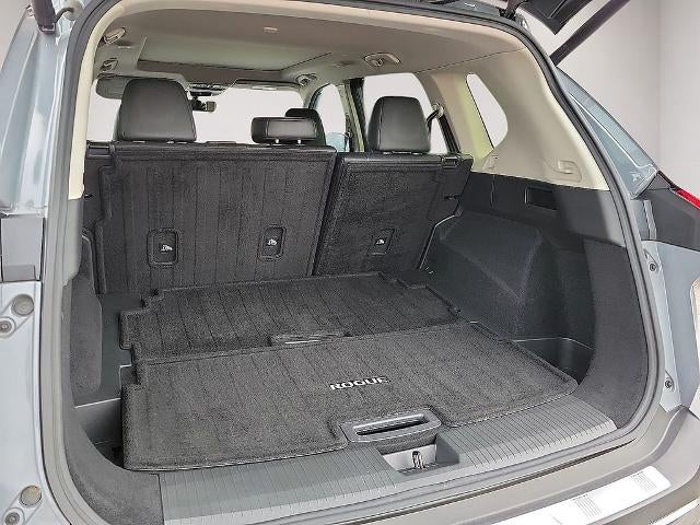 2023 Nissan Rogue FWD Platinum