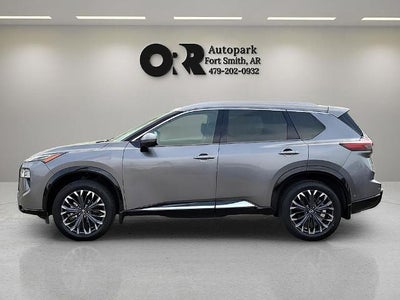 2024 Nissan Rogue AWD Platinum