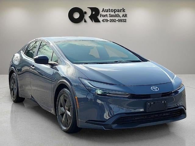 2024 Toyota Prius LE (Natl)