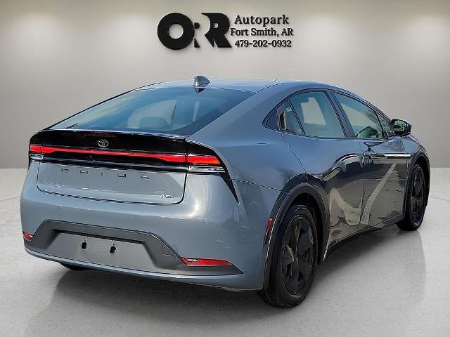 2024 Toyota Prius LE (Natl)