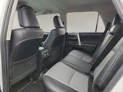 2018 Toyota 4Runner SR5 Premium 4WD (Natl)