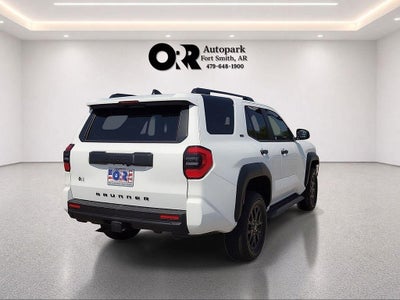 2025 Toyota 4Runner SR5 4WD (GS)