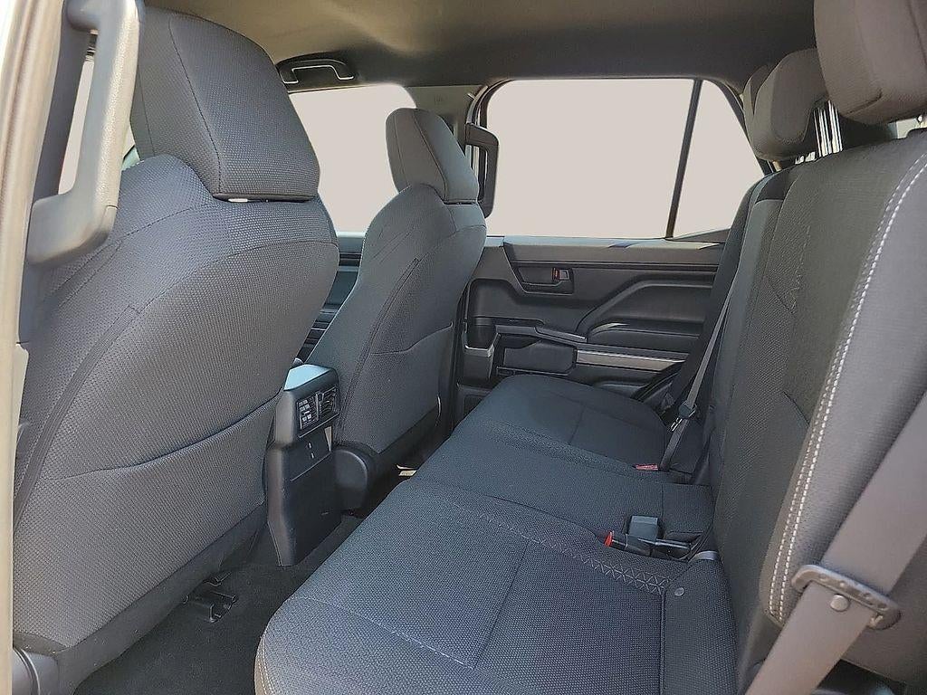 2025 Toyota 4Runner SR5 4WD (GS)