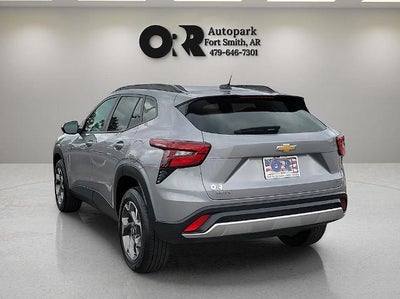 2025 Chevrolet Trax FWD 4dr LT