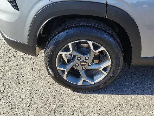 2025 Chevrolet Trax FWD 4dr LT