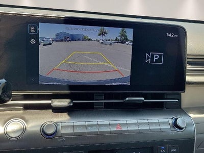 2024 Hyundai KONA SEL FWD
