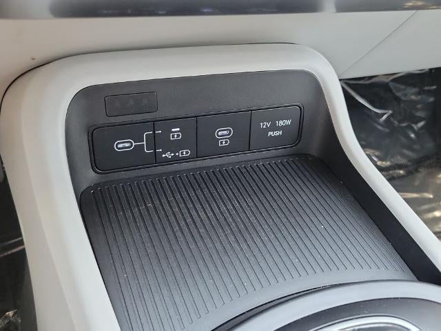 2024 Hyundai KONA SEL FWD