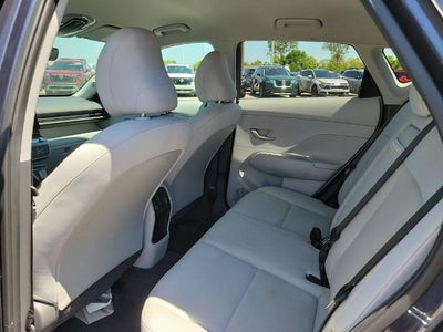 2024 Hyundai KONA SEL FWD