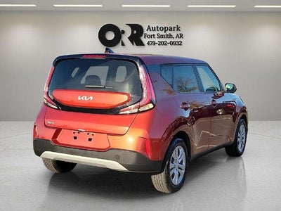 2023 Kia Soul LX IVT