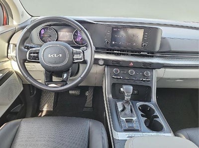 2024 Kia Carnival LX FWD