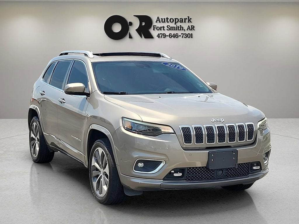 2019 Jeep Cherokee Overland