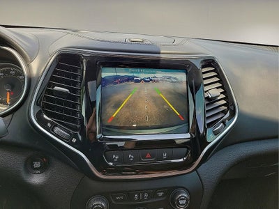 2019 Jeep Cherokee Overland
