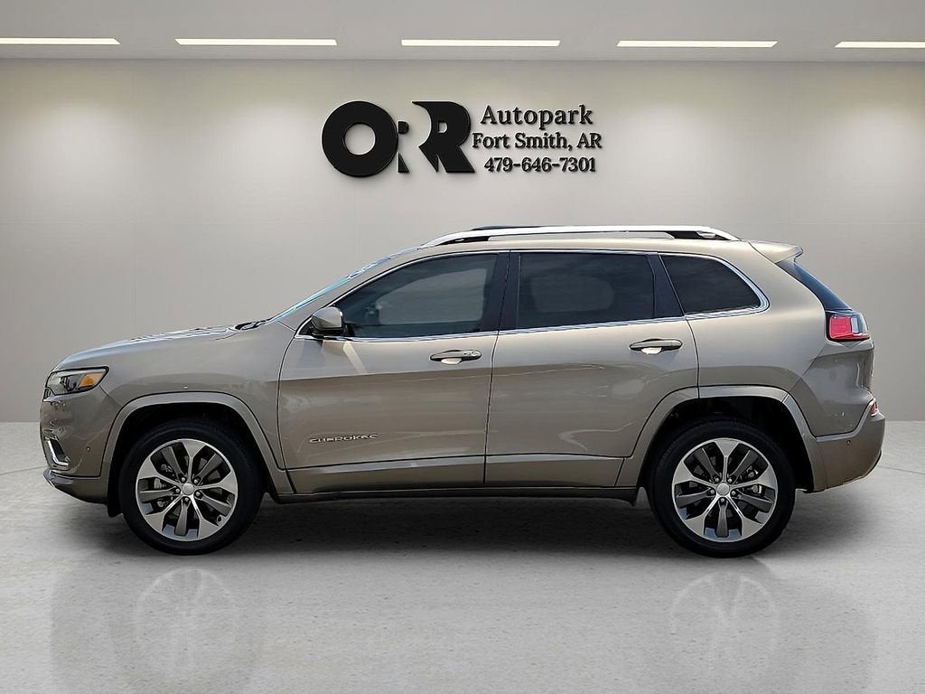 2019 Jeep Cherokee Overland