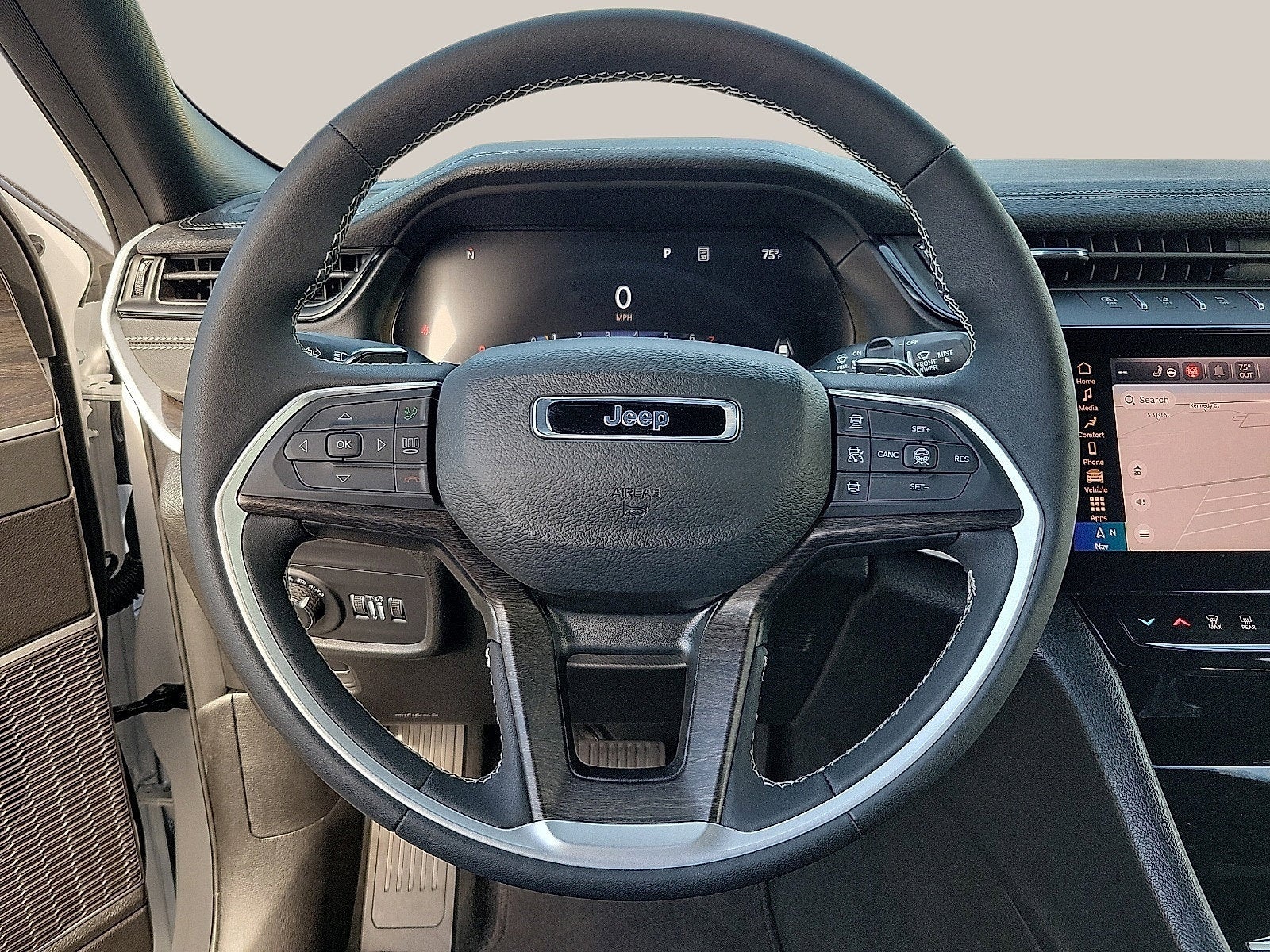 2026 Jeep Grand Cherokee Limited Reserve