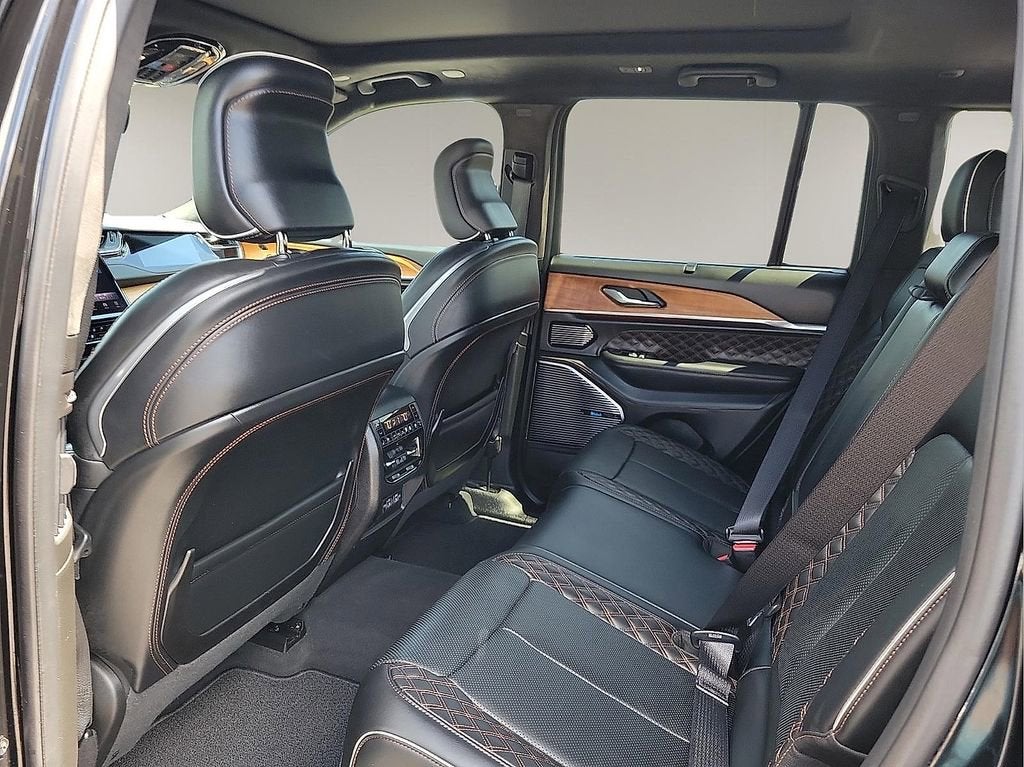 2022 Jeep Grand Cherokee 4xe Summit Reserve