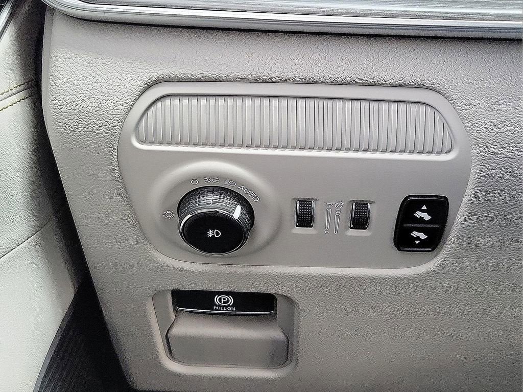 2024 Jeep Wagoneer Series II