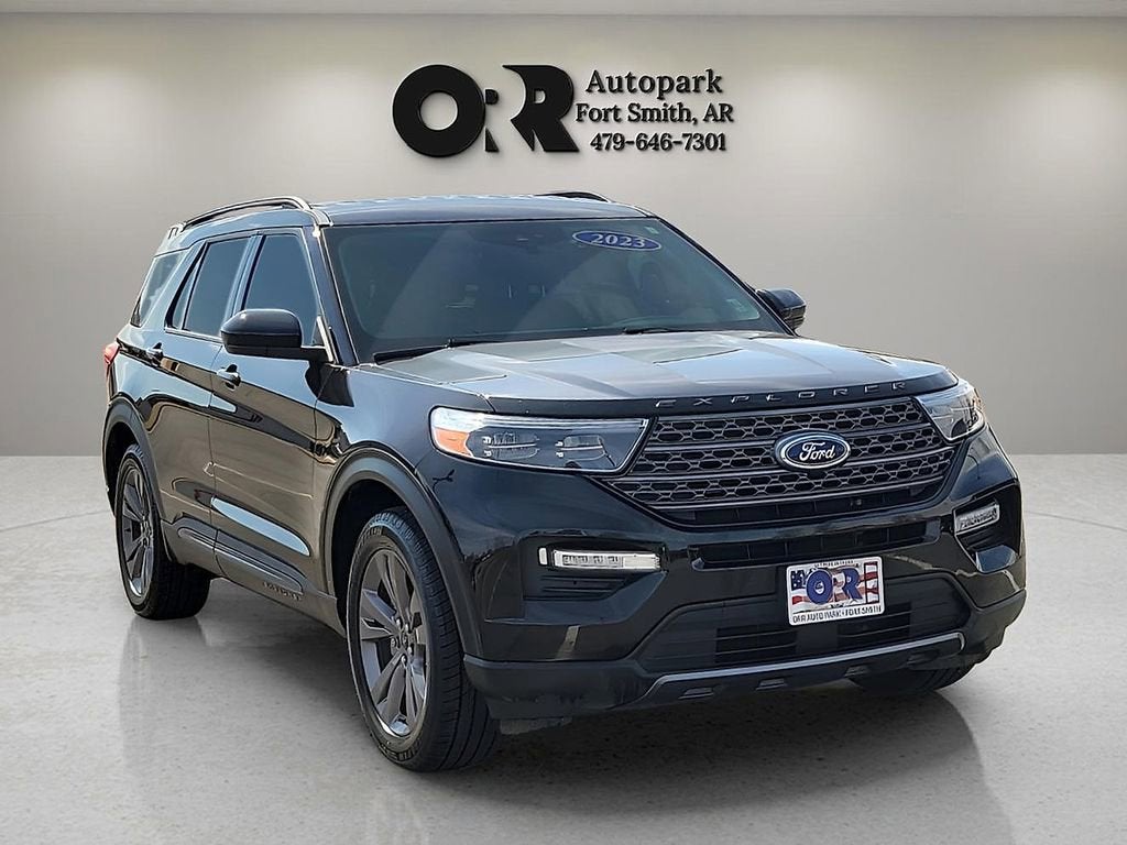 2023 Ford Explorer XLT