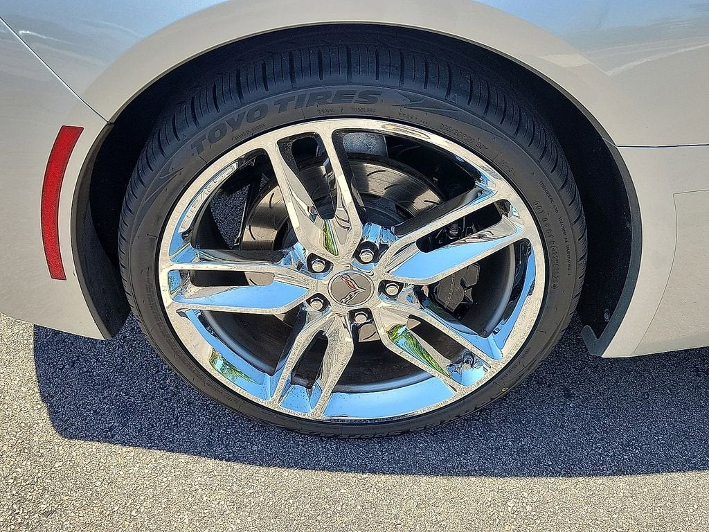 2015 Chevrolet Corvette Stingray Z51 2LT