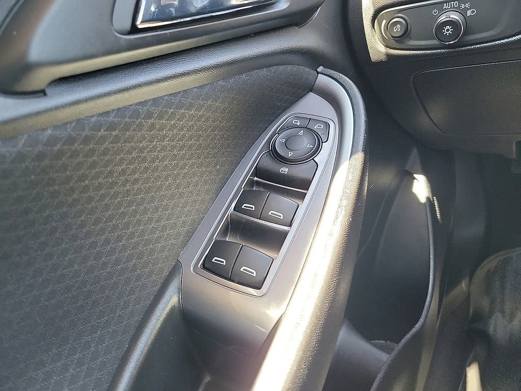 2022 Chevrolet Malibu LS