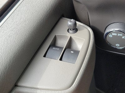 2025 Chevrolet Express Passenger 1LT