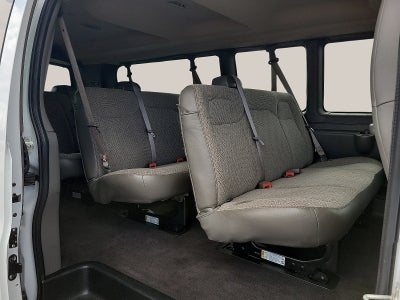 2025 Chevrolet Express Passenger 1LT