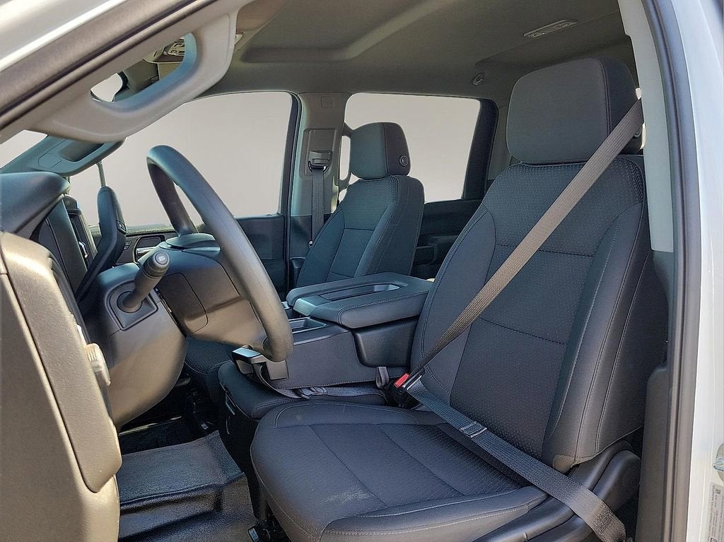 2025 Chevrolet Silverado 3500 HD WT DRW