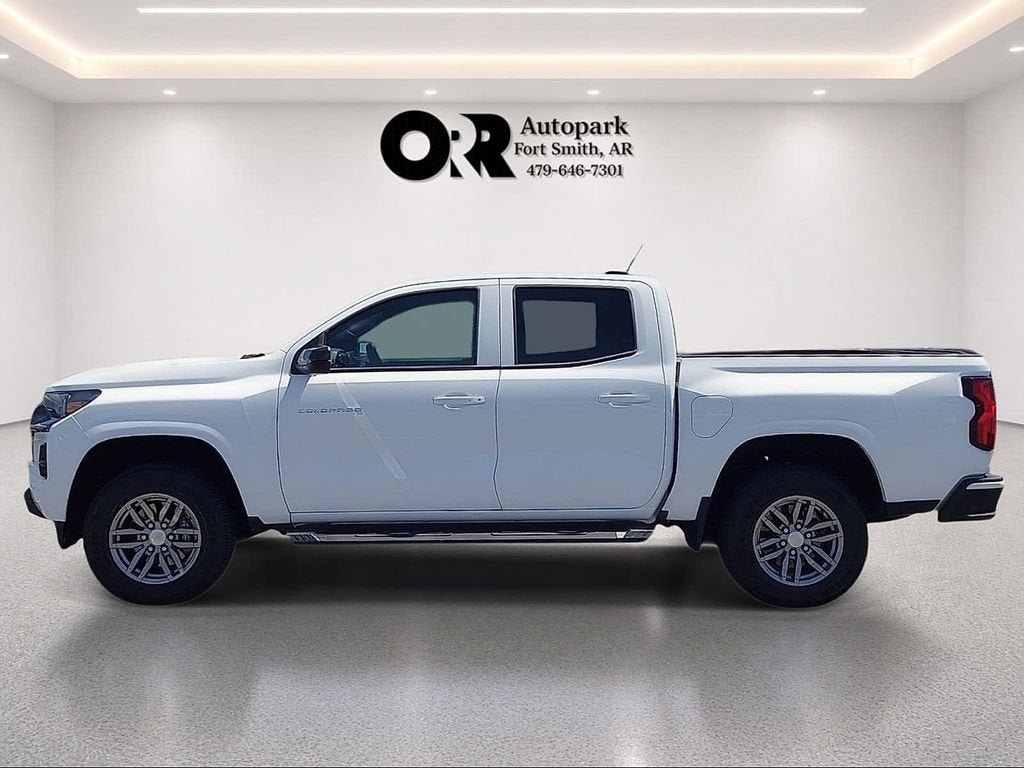 2025 Chevrolet Colorado WT/LT