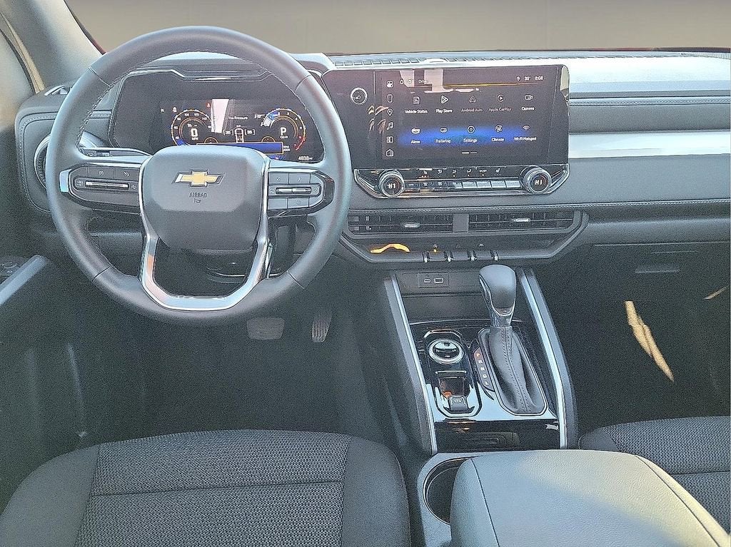 2025 Chevrolet Colorado WT/LT