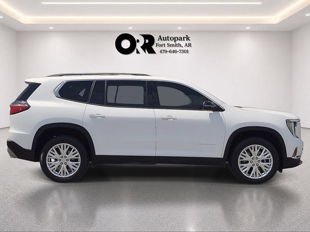 2024 GMC Acadia Elevation