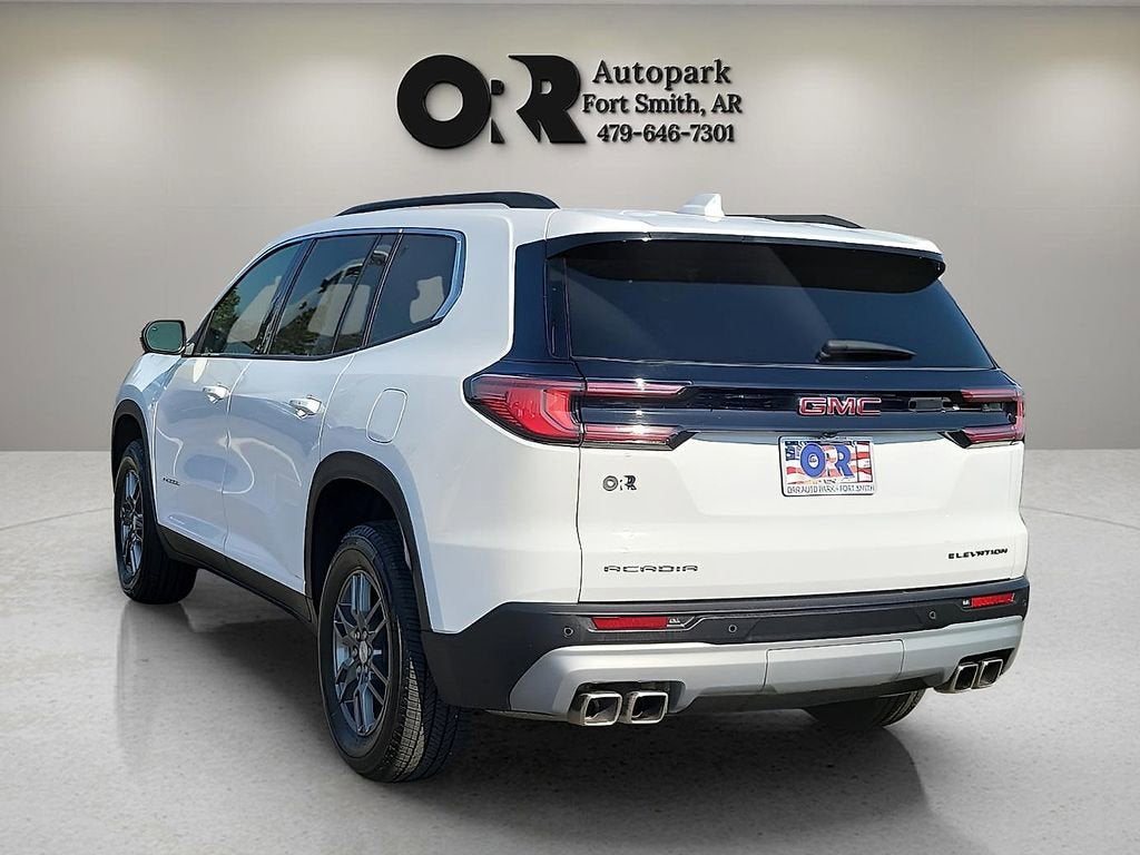2025 GMC Acadia Elevation
