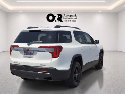 2023 GMC Acadia AT4